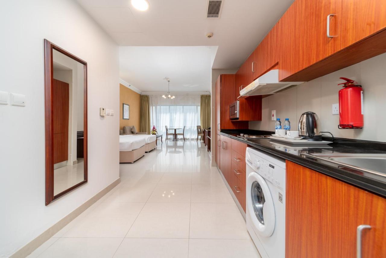 Star Metro Deira Hotel Apartments Dubai Exterior foto