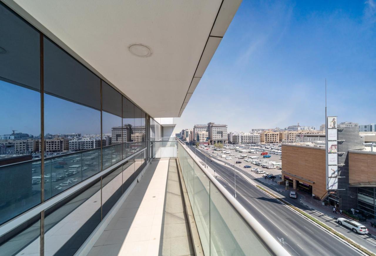 Star Metro Deira Hotel Apartments Dubai Exterior foto