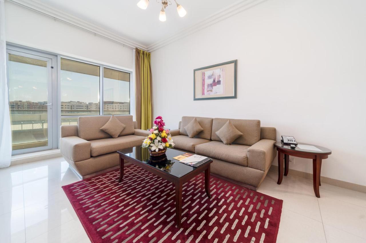 Star Metro Deira Hotel Apartments Dubai Exterior foto
