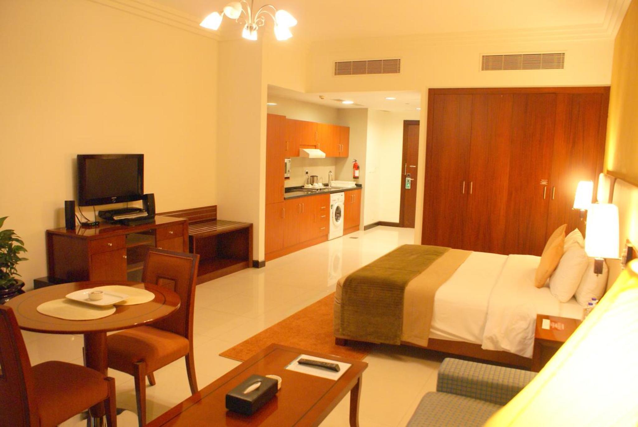 Star Metro Deira Hotel Apartments Dubai Exterior foto